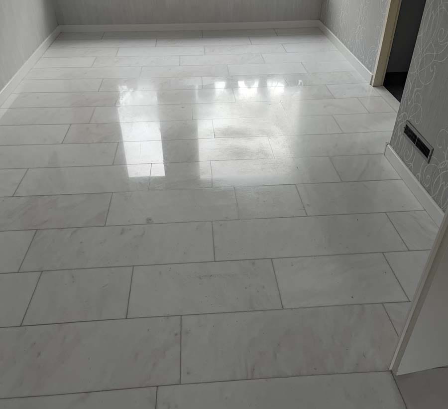 Marmeren vloer reinigen