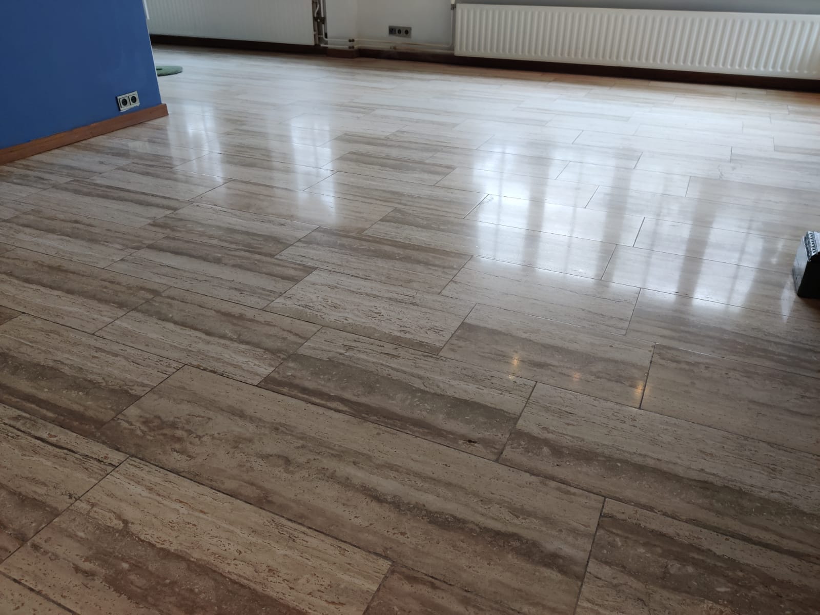 Travertin vloer onderhouden? Zo werkt het!